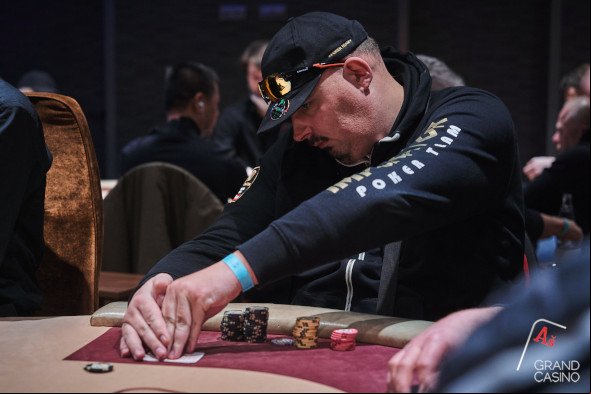 Grand Casino Fifty Grand: Karlovarský Král vede české hráče z 1A