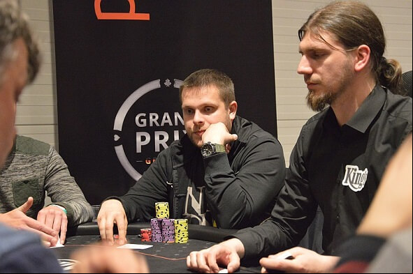 Ve finále Mini Main Eventu zabojuje Tomáš Král