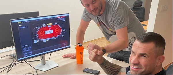 Pokerový coach Lukáš Alkaatch Horák s Karlosem Vémolou