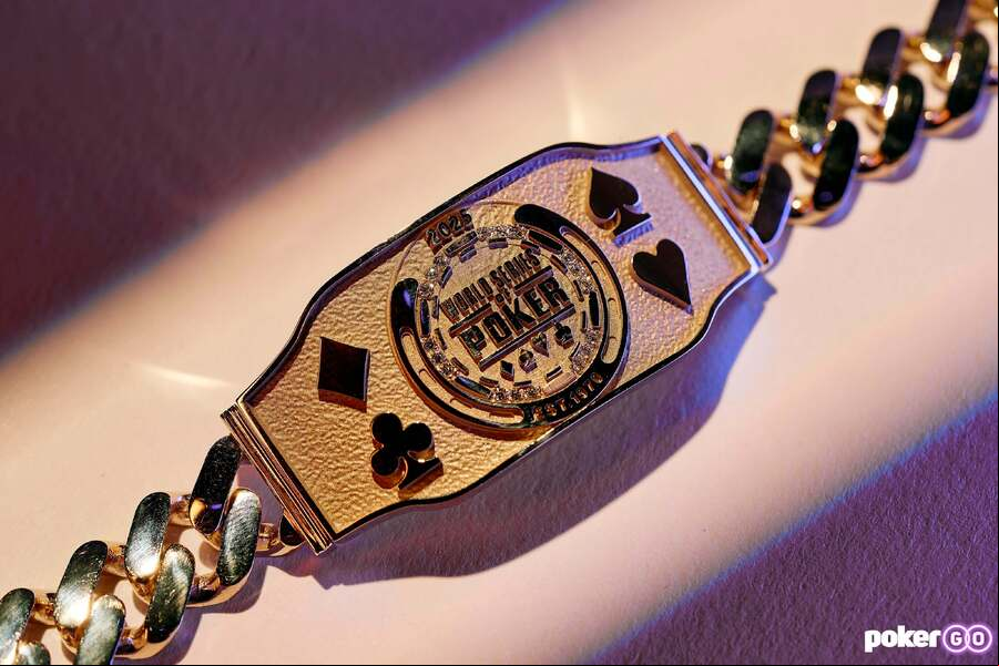 WSOP 2025 bracelet od PokerGO.com